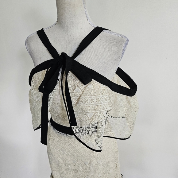 Adelyn Rae "Marissa" Cream & Black Lace Dress - Picture 5 of 12